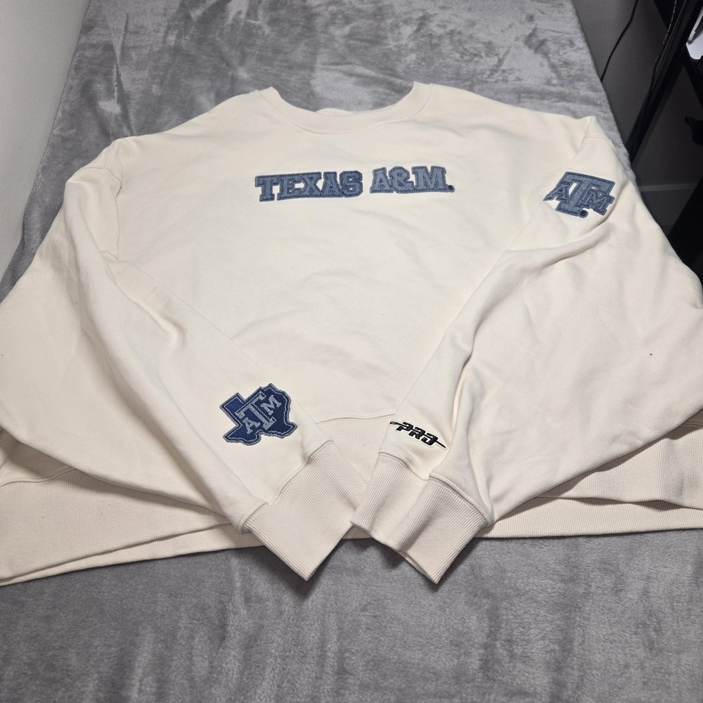 Pro Standard Texas A&M Womens Crop Sweater  Sweatshirt Cream Blue Patch New - Picture 3 of 6